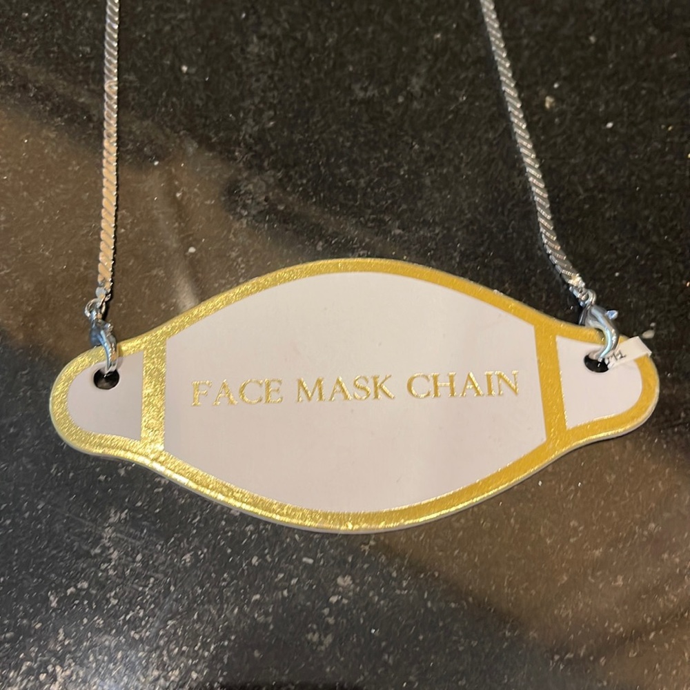 Face Mask Chain